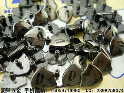 高档钱包金属铭牌的卓越品质与市场优势——以石狮市狮鑫五金辅料商行为例